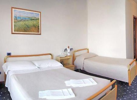 Medi Garden Hotel&Residence Alba Adriatica Kültér fotó