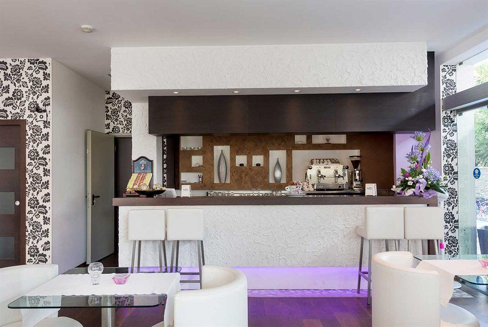 Medi Garden Hotel&Residence Alba Adriatica Kültér fotó