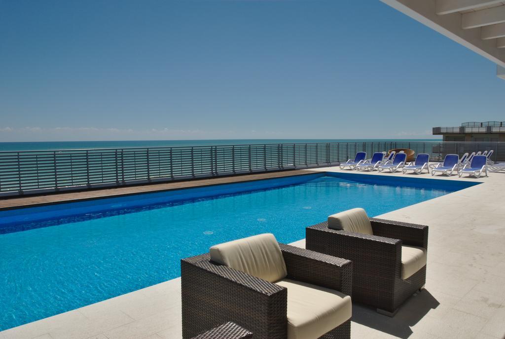 Medi Garden Hotel&Residence Alba Adriatica Kültér fotó