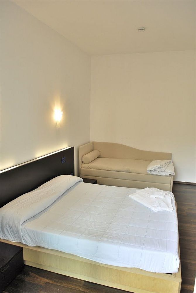 Medi Garden Hotel&Residence Alba Adriatica Kültér fotó